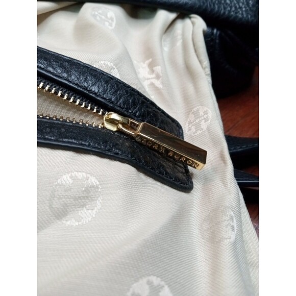 $435+ Auth Tory Burch Black Leather Amanda Foldover Crossbody Bag Beautiful - Picture 9 of 11